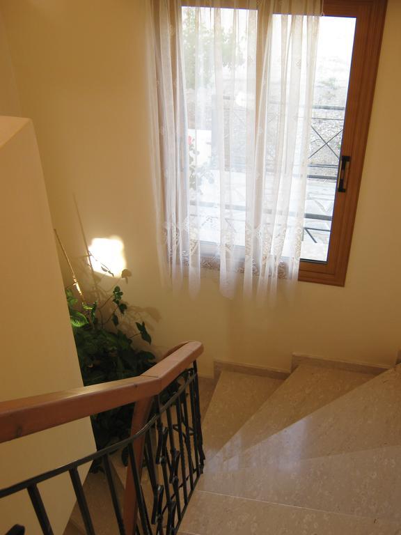 Villa Pergia Latchi Polis Eksteriør billede